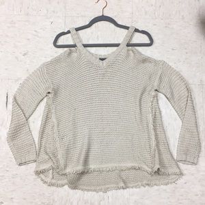 Francesca’s Sweater❤️